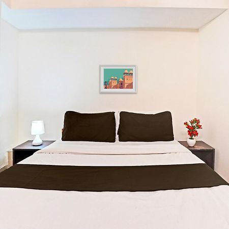 Hotel O Himalaya Inn أحمد أباد المظهر الخارجي الصورة
